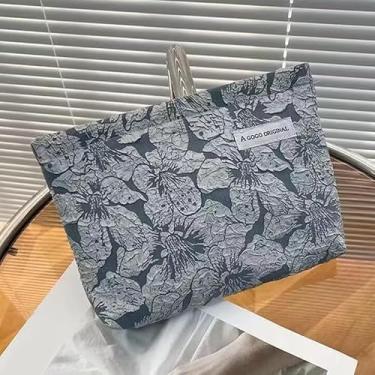 Imagem de Bolsa de maquiagem pequena para bolsa, bolsa de maquiagem pequena bolsa de cosméticos mini bolsa portátil para mulheres, Estampa de flor azul 3D, one size, uso diário