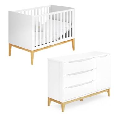 Imagem de Quarto de Bebê Retrô Amor Perfeito com Berço Americano e Cômoda 3 Gavetas + 1 Porta MDF e Madeira Maciça, Pintura UV Atóxica, Estrado Ajustável e Mini Cama