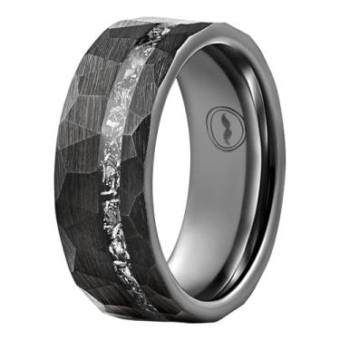 Imagem de Gentlemen's Bands Aliança de casamento masculina de tungstênio preto com design martelado e incrustação de meteorito real - 8 mm | Anel de noivado/casamento preto para homens | Inclui pulseira de