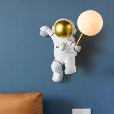Imagem de Arandela de parede LED estilo astronauta, luminária de parede infantil em resina com desenho animado, branca, para quarto de meninos, sala de jantar, cabeceira, corredor, sala de estar (1 un