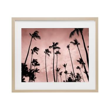 Imagem de Stupell Industries Impressão emoldurada Evenings Edge Pink Palms Birch Under Glass por Natalie Carpentieri, 33 x 40 cm