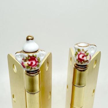 Imagem de Conjunto de xícara de chá com cabeça de dobradiça, café, topo decorativo de dobradiça, decoração de porta de estatueta magnética em miniatura, decoração de casa peculiar, presente de micro amante