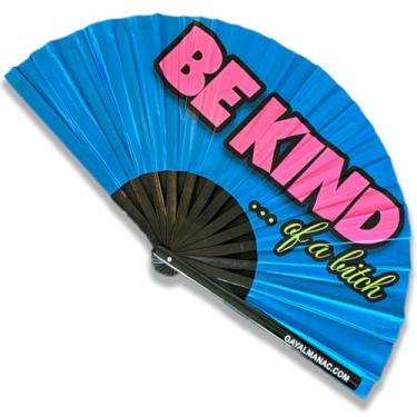 Imagem de PandaTak Fãs de mão dobráveis do orgulho gay, leque de bambu grande engraçado de 33 cm com tinta reativa UV, para festas de circuito LGBTQ, festivais EDM e raves (Be Kind of a B)