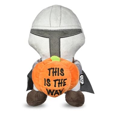 Imagem de Star Wars Halloween The Mandalorian Brinquedo de pelúcia de 23 cm | para animais de estimação Squeakk Toy | Brinquedos para cães, The Mandalorian | Presentes para animais de estimação, brinquedos de