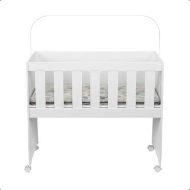 Imagem de Mini berço chiqueirinho com pés de rodinha suporte mosqueteiro branco 