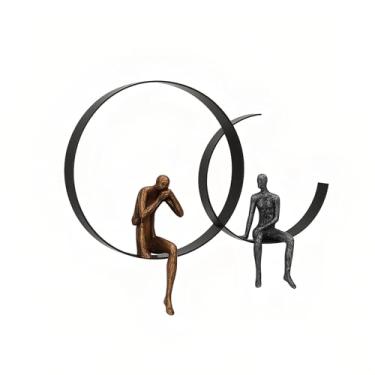 Imagem de ZSKXJBPF Escultura de arte de parede de metal 3D com figuras pensadoras de resina, decoração de parede minimalista moderna de anel de ferro para sala de estar quarto escritório, arte contemporânea