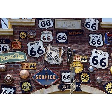 Imagem de AOFOTO 2,1 x 1,5 m Rota Histórica dos EUA 66 pano de fundo vintage American Mother's Road 1926 Sinais de rodovia de serviço, parede de tijolos, fundo fotográfico para crianças, adultos, tema