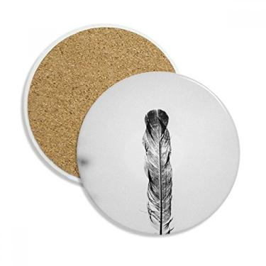 Imagem de Caneca porta-copos com pena de animal selvagem com organismo terrestre