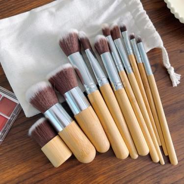 Imagem de Conjunto de 11 pincéis de maquiagem com cabo de bambu profissional para base de pó solto com bolsa de armazenamento