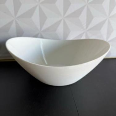 Imagem de Tigela saladeira de vidro redonda branca 22,8cm para salada alimentos 