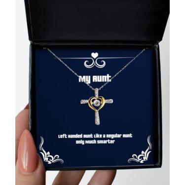 Imagem de SpreadPassion Lindos presentes para tia, canhotos como uma tia normal, apenas muito mais inteligente, colar com cruz de Natal para tia