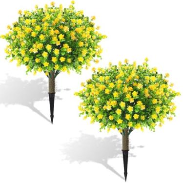 Imagem de Yunlly 2 bolas de topiaria de buxo artificial com flores, árvore topiária de 55,88 cm, resistente a UV, arbustos de vegetação sintética ao ar livre com pontas no chão, escova de plantas falsas para