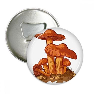Imagem de Ilustração de criatura de cogumelo laranja bonito abridor de garrafas ímã de geladeira emblema multifuncional