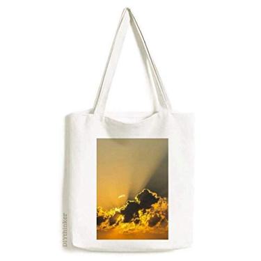 Imagem de Bolsa de lona Sky Sunshine com nuvens laranjas escuras, bolsa de compras casual