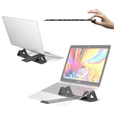 Imagem de Suporte magnético ajustável para laptop para nômades digitais e viajantes de negócios. Compacto, dobrável e ideal para uso na mesa. Eleve sua experiência de trabalho com nosso elevador de laptop em