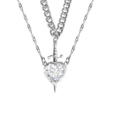 Imagem de vdwv Colar feminino com pingente de adaga de coração de zircónio vermelho com personalidade e espada gótica para casal, Large, Aço inoxidável, Sem Pedra Preciosa