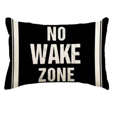 Imagem de JAERUE Capa de almofada náutica citação engraçada sem zona de despertar fronha lombar 30 x 50 cm, decoração de casa de lago, aventura costeira, capas de almofada para varanda e sofá-cama (preto)