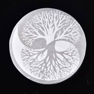 Imagem de JIC Gem Placa de carregamento de selenita gravada árvore da vida placa redonda gravada selenita grande estação de carregamento de cristal de cura 10 cm