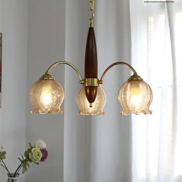 Imagem de Lustre Sputnik moderno de 6 luzes de meados do século com vidro âmbar rachado, lustre floral, luminária pendente de ilha de cozinha de fazenda de madeira vintage para quarto, mesa de jantar,