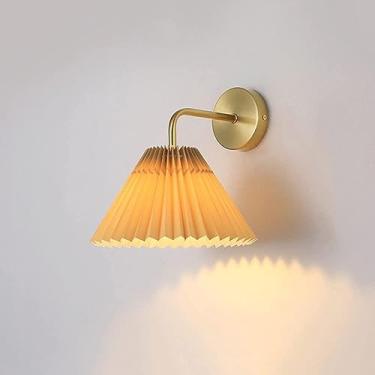 Imagem de Luminárias de cabeceira de metal dourado moderno, luminárias de mesa de cabeceira, luminárias de parede de tecido, luz de leitura, arandela de parede com abajur de tecido plissado, para quar