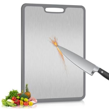 Imagem de Banquiura Tábuas de corte de titânio para cozinha, tábua de corte de titânio antiderrapante com proteção de borda e alça segura, grau alimentício de dupla face, fácil de limpar, mais segura, escolha