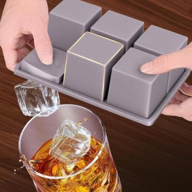 Imagem de Bandeja grande de silicone para cubos de gelo com tampa – Molde quadrado empilhável de 6 cavidades para uísque, coquetéis, bourbon, sopas e guloseimas congeladas, fácil de liberar, cinza