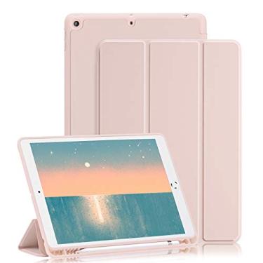 Imagem de GHINL Capa Para iPad 9/8/7 Geração 10,2 Polegadas (2021/2020/2019) com Porta-Lápis, [Dormir/Despertar] Capa Protetora Magnética Inteligente TPU Fina E Macia (Rosa)