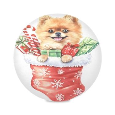 Imagem de STAYTOP Lindo cachorrinho em meias de Natal jogo americano redondo 6 peças, tapetes de mesa antiderrapantes fáceis de limpar para casa, cozinha, churrasco, festa, decoração de mesa