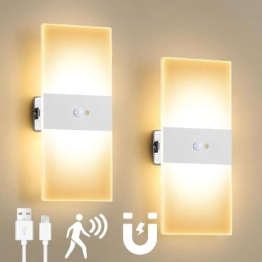 Imagem de Conjunto de 2 arandelas de parede com sensor de movimento, arandela operada por bateria, luz de parede USB recarregável interna, lâmpada de parede branca quente magnética sem fio para corredor,