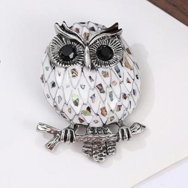 Imagem de Broche elegante de strass branco empoleirado de coruja para mulheres, design vintage de cristal incrustado, broche de coruja, inseto, esmaltado, acessórios de joias para chapéu de lapela terno