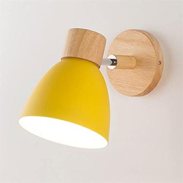 Imagem de Luminária de parede de madeira para interiores, com design giratório, ideal para leitura ao lado da cama ou como arandela para quarto e sala de estar.