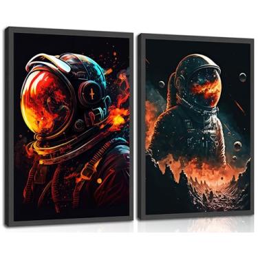 Imagem de Arte de parede de astronauta legal, abstrata, retrô, pintura de homem do espaço, surrealismo, planetas, cosmos, montanhas e rios, decoração de parede, mistério, impressões em tela interestelar, espaço