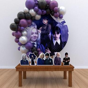 Imagem de Kit Festa Painel Redondo Wandinha e Enid-IMPAKTO VISUAL