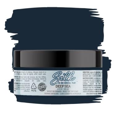 Imagem de Tinta mineral tudo-em-um | Seda Dixie Belle | Deep Sea (118 g) | Primer à base de água tudo-em-um preto azul + acabamento | Tinta durável para móveis | Acabamento refletivo baixo