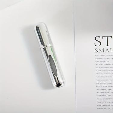 Imagem de Frasco de spray atomizador de perfume portátil de 5 ml, alumínio brilhante, autoescorvante recarregável para viagens, carro, retoques diários, prata