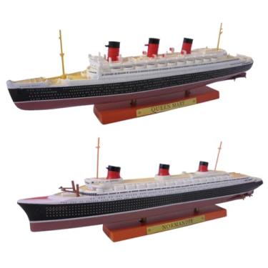 Imagem de OPO 10 - Set of 2 Miniature replicas of The Famous transatlantic Liners Normandie + RMS Queen Mary Scale 1/1250 or 25 cm - PA2