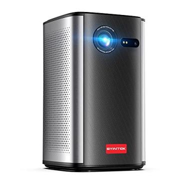 Imagem de BYINTEK P70 Mini Projetor Portátil com Bateria, Android 9.0 WiFi,projetor Full HD DLP com Suporte 4K, Corpo Metálico,Suporte 3D com Bolsa de Transporte e Tripé,Ideal para Externo e Viagens