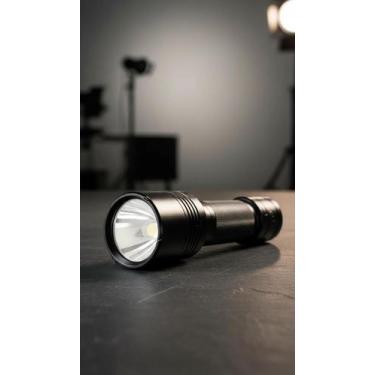 Imagem de Lanterna Tática LED Ultra Potente Luz Branca Frio - Congratulations St