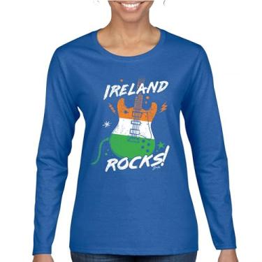 Imagem de Camiseta feminina manga longa com bandeira da guitarra do Dia de São Patrício Shamrock Groove Vibe Pub Celtic Rock and Roll cravo, Azul, M