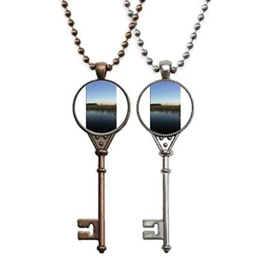 Imagem de OFFbb-USA Colar com pingente Water Connected to The Sky Scenery para decoração de casais