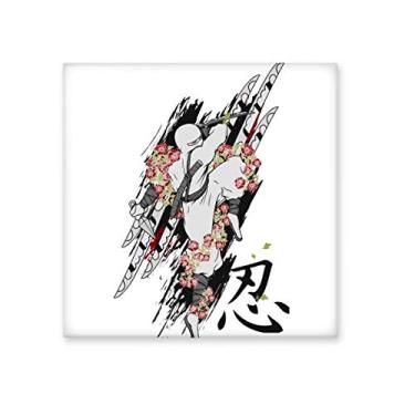 Imagem de Azulejo de cerâmica com espada Samurai de ninja da cultura japonesa brilhante decalque de pedra adornada de tijolos esmaltados