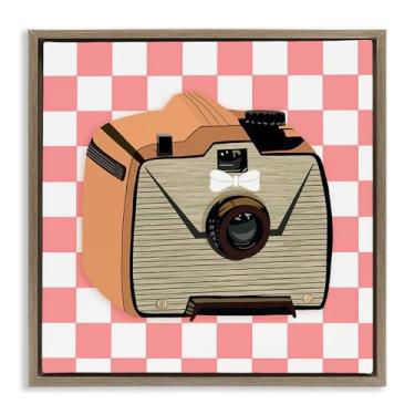 Imagem de Stupell Industries Take The Shot Retro Camera Framed Floater Canvas Wall Art Design por Jen Bucheli, Moldura Flutuante Marrom, 45,7 x 45,7 cm