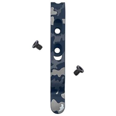 Imagem de Donk! Clipe de bolso para todas as ferramentas Leatherman Free Series | P2, P4, T2, T4, K2, K4 | Titânio TC4 - Preto | Parafusos de titânio | 5 designs personalizados (camuflado escuro)