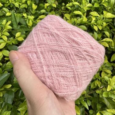 Imagem de Fio de mistura de lã, fio de crochê de cor gradiente suave para cachecóis, xales, para projetos de artesanato de tecelagem (rosa)