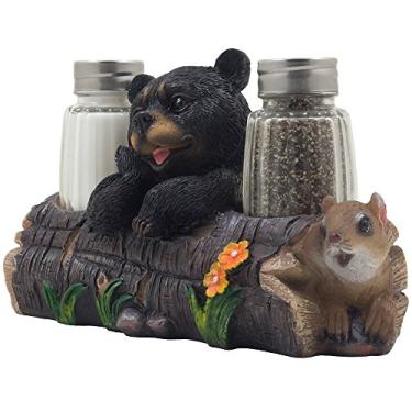 Imagem de Conjunto decorativo de urso preto e esquilo amigo em tronco, saleiro e pimenta, suporte de exibição de estatueta em decorações de mesa rústica de chalé ou esculturas de decoração de cozinha de cabana