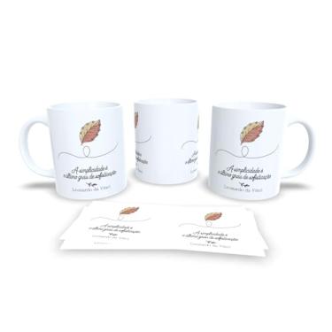 Imagem de Caneca com Frase de Clarice Lispector, Porcelana Branca, Design Pássaro em Voo, Decorativa com Citação Literária 'Liberdade é pouco' (19061)