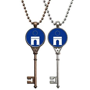 Imagem de OFFbb-USA Colar com símbolo europeu francês de arco do triunfo para decoração de casais