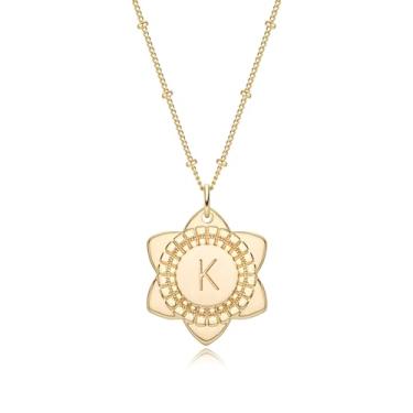 Imagem de MYEARS Colar feminino com nome personalizado, disco de moeda de ouro, pingente de medalha redonda gravado, corrente delicada banhada a ouro 14 K, joia personalizada simples