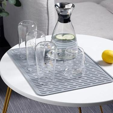 Imagem de Tapete Escorredor de Louças de Silicone Antiderrapante para Copos e Pratos 40cmX30cm Cinza