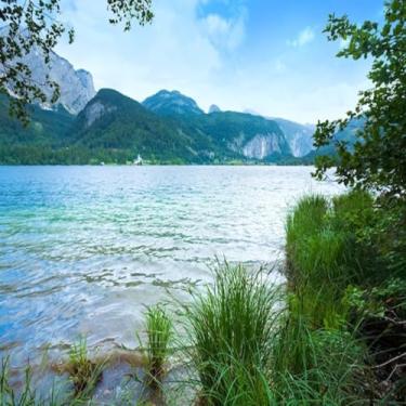 Imagem de Quadro Decorativo Natureza Lago Alpino Austria - Estampa de Paisagem Natural Tamanho 50x50cm